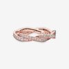 Anillo Daisy Brillante en Oro Rosado