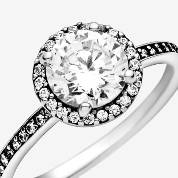 Anillo de Halo con Circonita Redonda