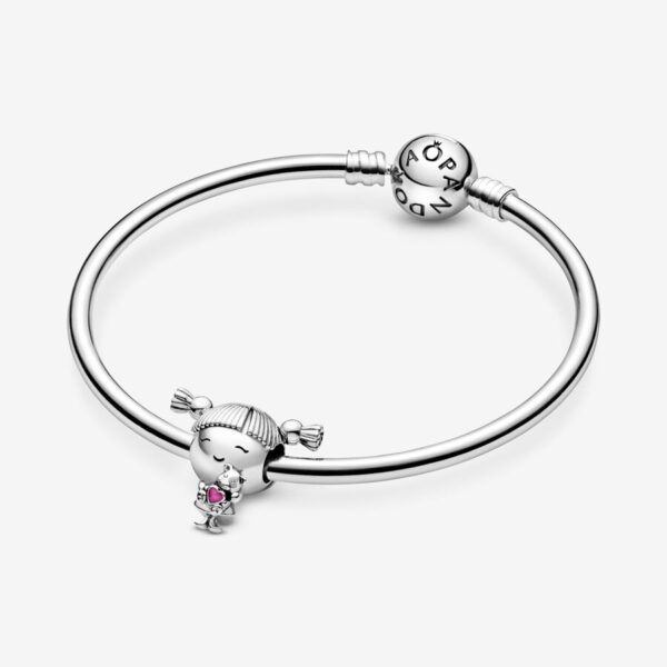 Charm en plata de Niña