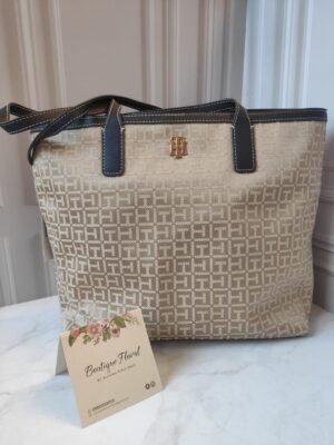 Tommy Hilfiger Liv II – Monogram Jacquard